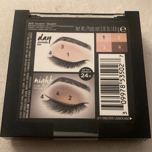 2 Eyeshadows, 1 Eyeshadow/Eyeliner Pencil w/Sharpener, & 4 Cosmetic Sponges NWT - Picture 3 of 10